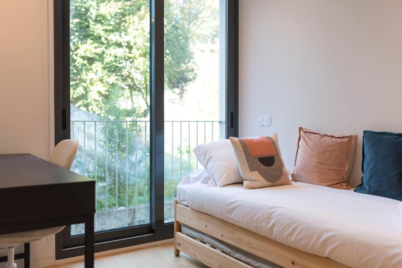 Lovelystay - Primrose 2Br Flat With Free Parking, Ac And Balcony Порто Екстериор снимка