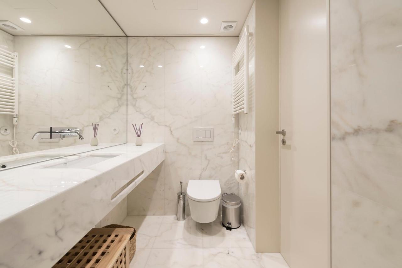 Lovelystay - Primrose 2Br Flat With Free Parking, Ac And Balcony Порто Екстериор снимка